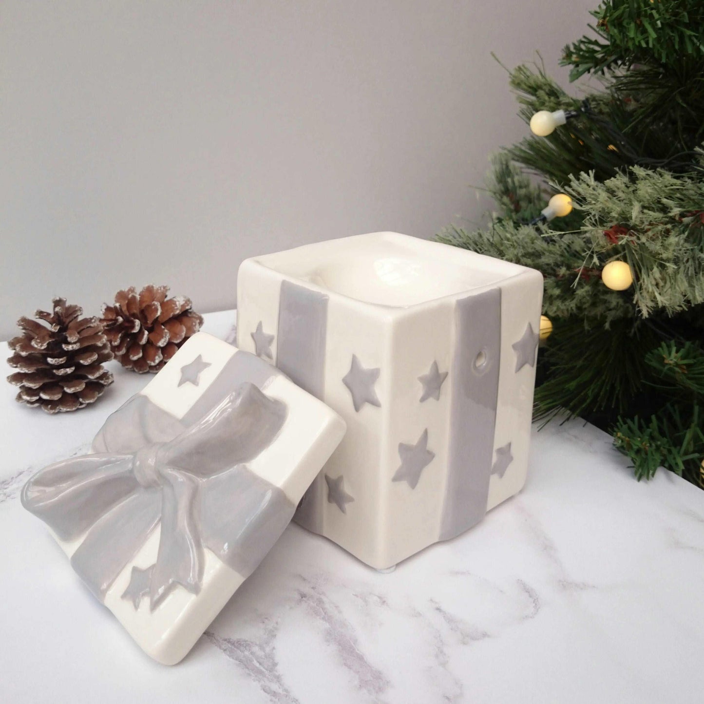 Present Box Ceramic Wax Melter With Lid 12cm